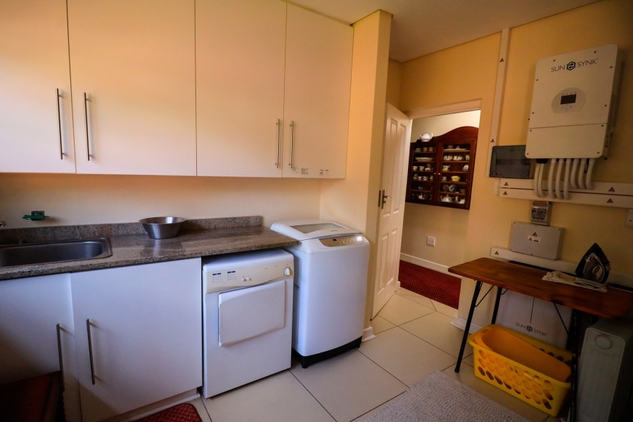 3 Bedroom Property for Sale in Oubos Estate Free State